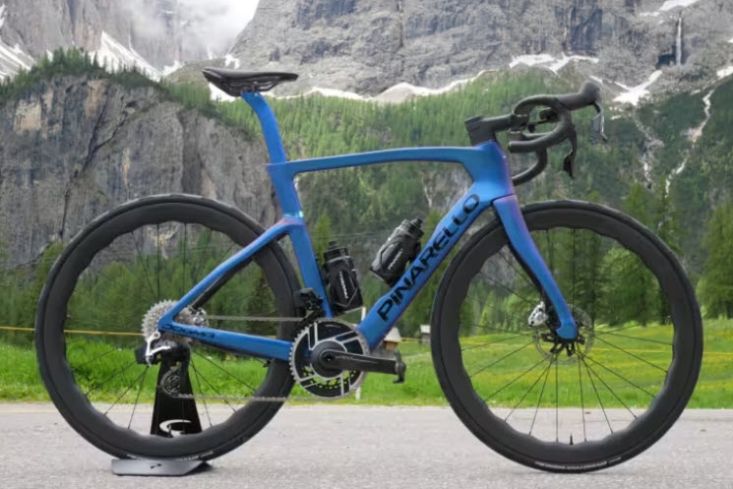 Neues Pinarello Dogma F bekommt dezentes Update